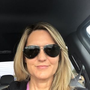 Meet your Posher, Kristin